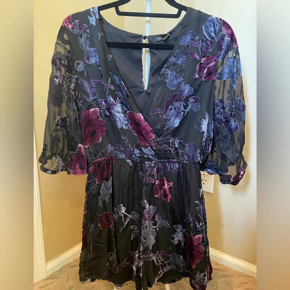 Gorgeous Black Floral Print Romper